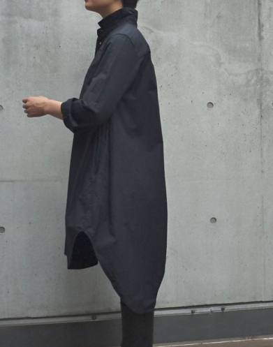 横姿
